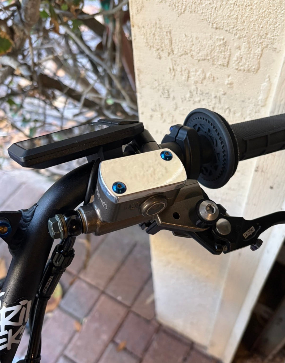 Formula/ultra reservoir titanium